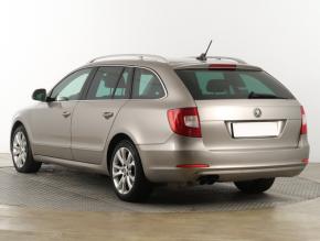 Škoda Superb  2.0 TDI Elegance 