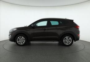 Hyundai Tucson  1.7 CRDi Trikolor 