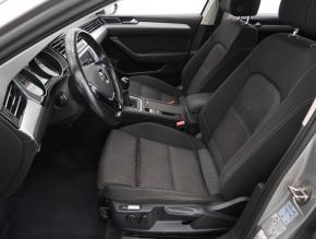 Volkswagen Passat  2.0 TDI 