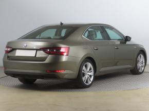 Škoda Superb  2.0 TDI 