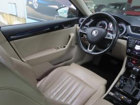 Škoda Superb  2.0 TDI 