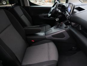 Toyota ProAce City Verso  1.5 D-4D Family 