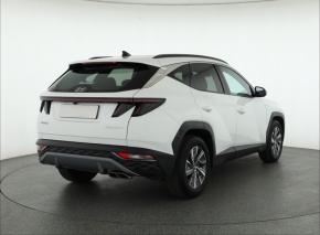 Hyundai Tucson  1.6 T-GDI 48V MHEV Trikolor 