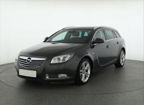 Opel Insignia  2.0 CDTI 