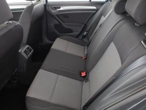 Volkswagen Golf  1.2 TSI 