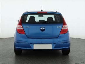 Hyundai i30  1.4 CVVT 