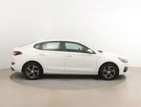 Hyundai i30 Fastback  1.6 CRDi MHEV 