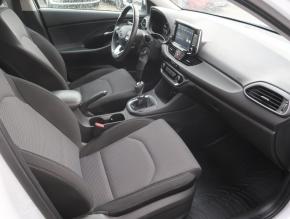 Hyundai i30 Fastback  1.6 CRDi MHEV 