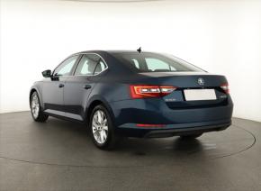 Škoda Superb  1.5 TSI 