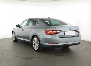 Škoda Superb  2.0 TDI 