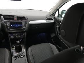 Volkswagen Tiguan  2.0 TSI 