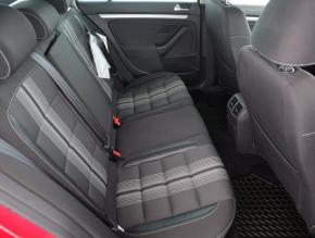 Volkswagen Golf  2.0 TDI 