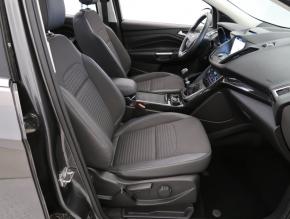 Ford Kuga  2.0 TDCi 