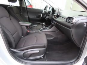 Hyundai i30  1.6 CRDi 