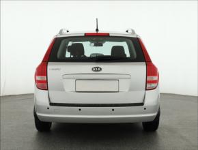 Kia Ceed  1.4 CVVT 