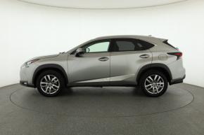 Lexus NX  300h 