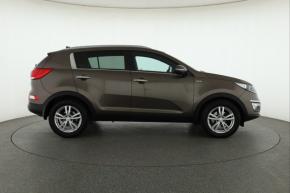 Kia Sportage  2.0 CRDi 