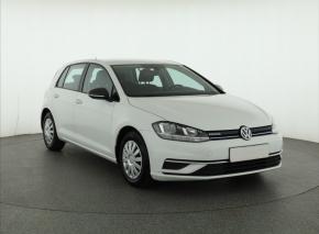 Volkswagen Golf  1.5 TSI 