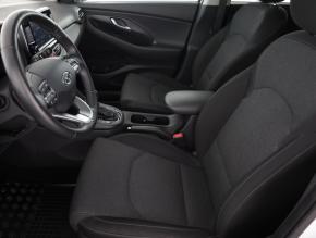 Hyundai i30  1.5 T-GDI MHEV Smart 