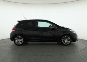 Peugeot 208  1.2 PureTech 