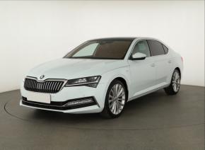 Škoda Superb  2.0 TSI Laurin&Klement 