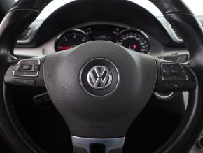 Volkswagen Passat  2.0 TDI 