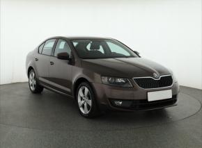 Škoda Octavia  1.6 TDI Elegance 