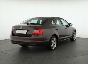 Škoda Octavia  1.6 TDI Elegance 