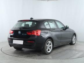 BMW 1  118i 