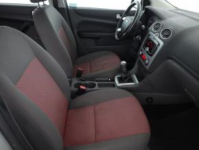 Ford Focus  1.6 16V 