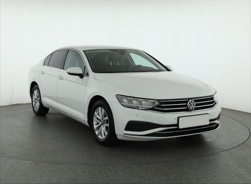 Volkswagen Passat  1.5 TSI