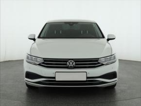 Volkswagen Passat  1.5 TSI 