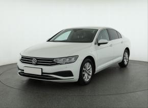 Volkswagen Passat  1.5 TSI 