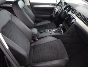 Volkswagen Passat  2.0 TDI Highline 