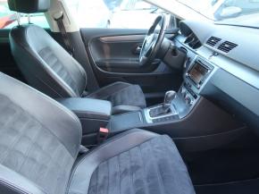 Volkswagen CC  2.0 TDI 