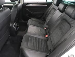 Volkswagen Passat  2.0 BiTDI 