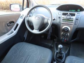 Toyota Yaris  1.0 VVT-i 