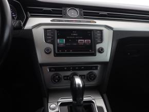 Volkswagen Passat  2.0 TDI Comfortline 