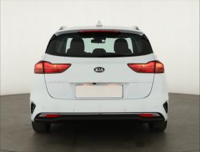 Kia Ceed  1.5 T-GDI 