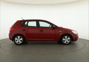 Kia Ceed  1.4 CVVT 