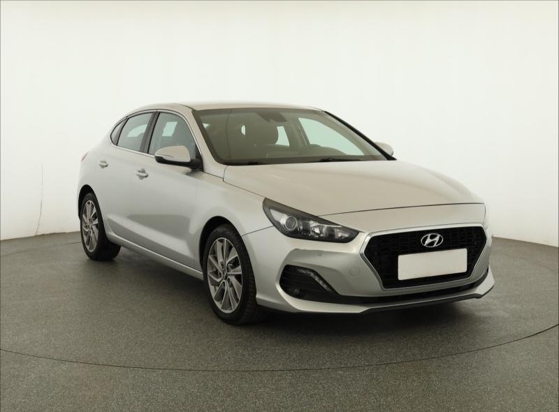 Hyundai i30 Fastback  1.4 T-GDI