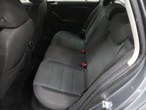 Volkswagen Golf  1.2 TSI 