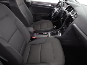 Volkswagen Golf  1.6 TDI 