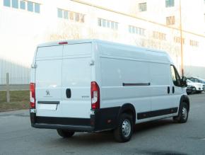 Peugeot Boxer  2.2 BlueHDi 