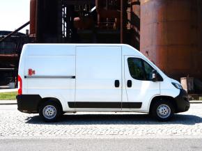 Peugeot Boxer  2.2 BlueHDi 