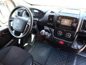 Peugeot Boxer  2.2 BlueHDi 