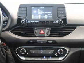 Hyundai i30  1.6 CRDi 