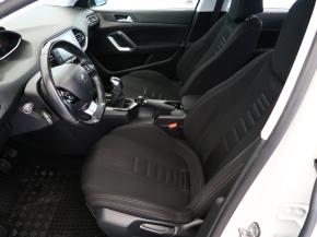 Peugeot 308  1.2 VTi Active 