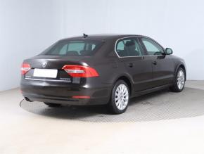 Škoda Superb  2.0 TDI Elegance 