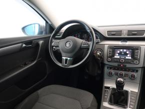 Volkswagen Passat  2.0 TDI Comfortline Bluemoti 